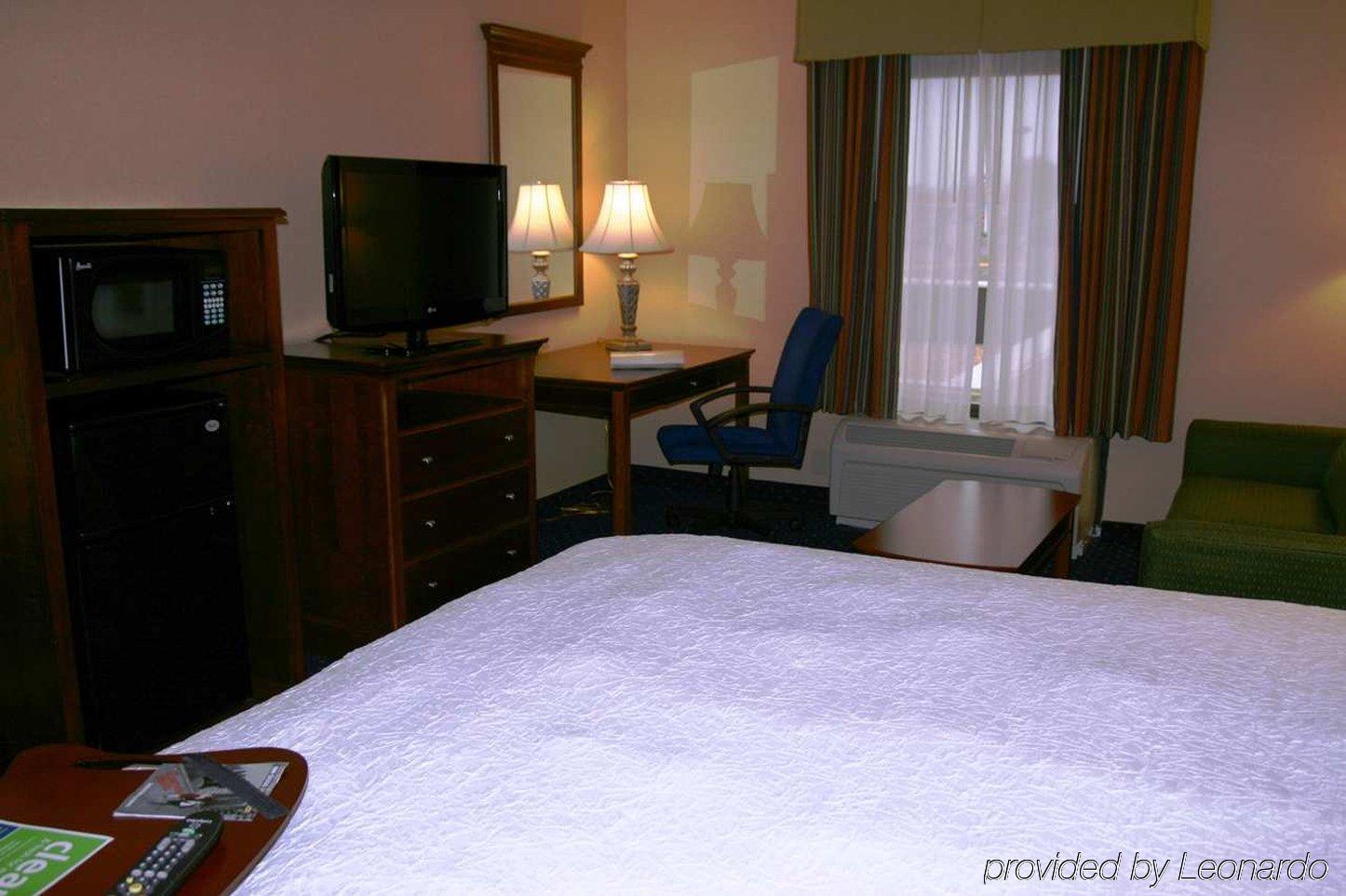 Hampton Inn And Suites Fredericksburg South חדר תמונה